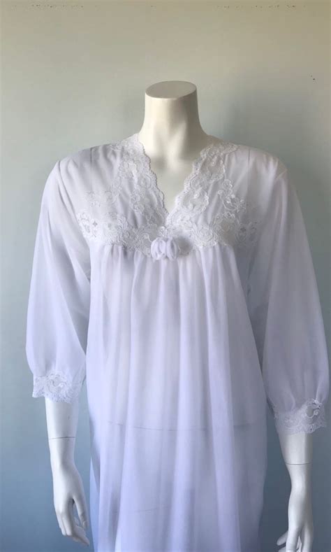Vintage White Double Chiffon Nightgown 1970s Nightgown Etsy