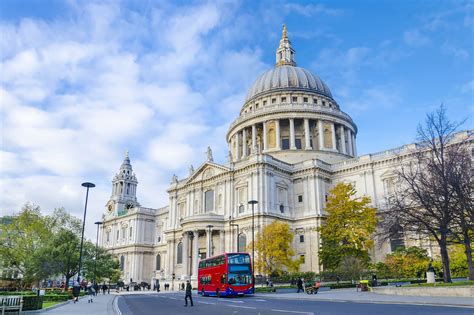 St Pauls Cathedral In London Visit The Iconic 17th Century Anglican