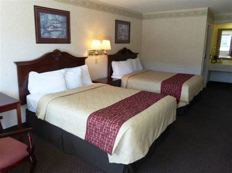 Compare 900 companies at over 53 000 locations! Budget, Pet Friendly Hotel in Fayetteville, NC 28312 | Red ...