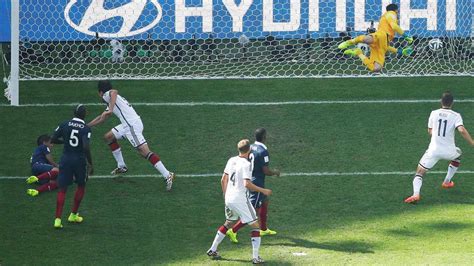„wenn deutschland gut startet, kommt es weit, das sieht man an der wm 1990, sagte der scheidende vorstandschef des fc bayern münchen der „gazzetta dello sport. WM 2014: Deutschland besiegt Frankreich im Viertelfinale ...