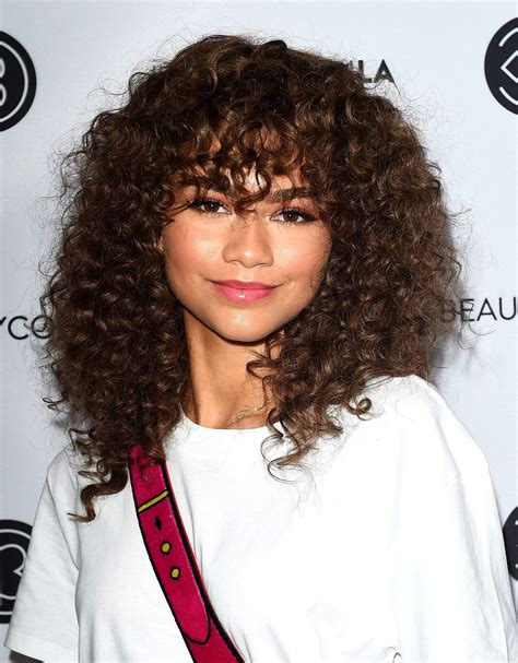 Black Curly Hairstyles With Bangs Bangs Curly Hairstyles Hair Curls Hairstyle Tight Sehat