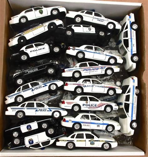 36 Diecast State Trooper Police Cars