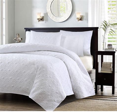All sleep number 360® smart beds are on sale during our biggest sale of the year. 2 Piece White Solid Medallion Floral Pattern Quilted ...
