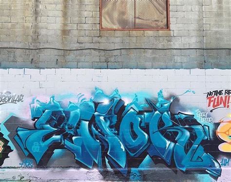 Lora is the owner and creative director of craftivity designs, where she seeks to create a home that is simple, functional. Pin by Metabomb Design on Artists be crazy | Street art ...