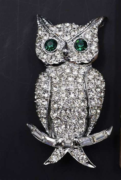 Pell Owl Pin Brooch Figural Clear Pave Rhinestones Green Eyes Silver Vintage Ebay Rhinestone
