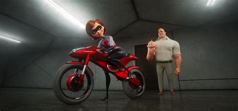 How Elastigirl Takes Over ‘incredibles 2 And Saves A Runaway Train