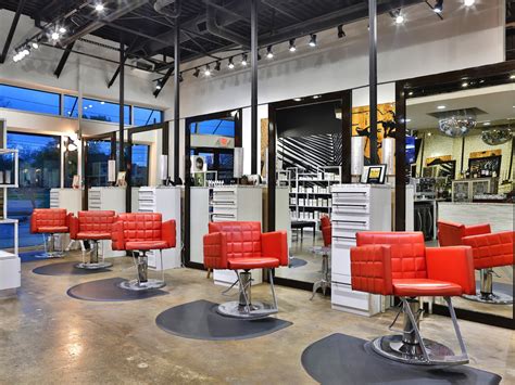 The Top Hair Salons In Dallas To Keep Your Tresses Looking Their Best