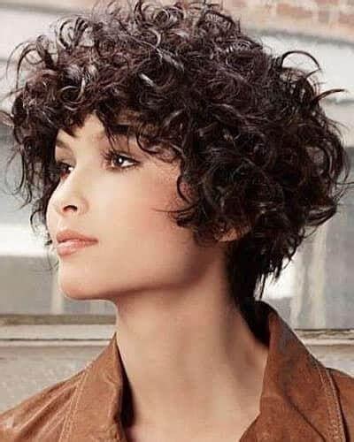 Hottest short pixie haircut from different angles. 2021 Short Haircuts For Curly Hair - 20+ | Hairstyles ...