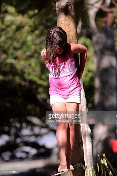 Girls Tied Up With Rope Photos Et Images De Collection Getty Images