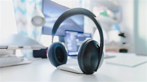 Every wireless office headset on this list is optimized and built to work with office phones. Best Wireless Headsets for Home and Office 2020 | Windows ...