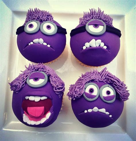 Purple Minions Cupcakes
