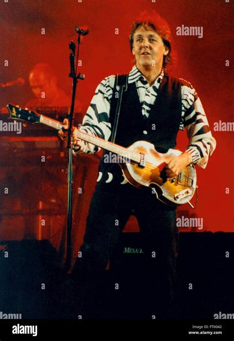 Paul Mccartney Performing In Concert At Giants Stadium 07 11 1990 Photo Michael Brito Stock