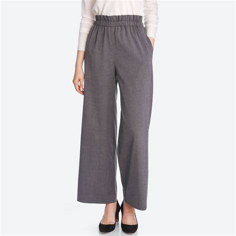 Wide leg pants are the antidote to a boring closet. WOMEN HIGH-WAIST GATHERED WIDE-LEG PANTS (With images ...
