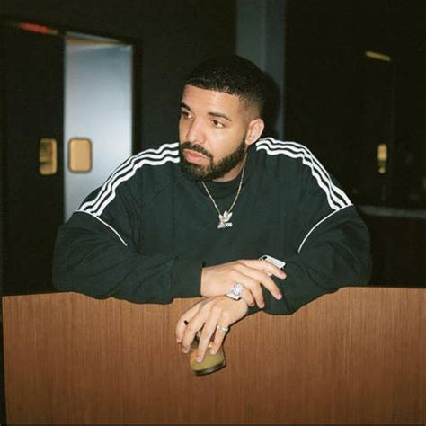 Drake Latest News Music Tours Pictures And More