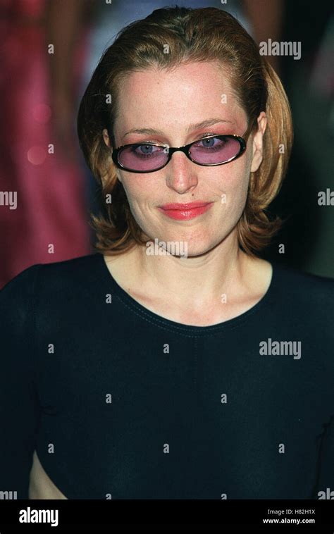 Gillian Anderson Hi Res Stock Photography And Images Alamy