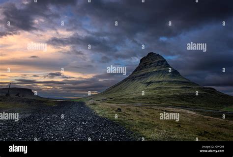 Kirkjufell Mountain At Dusk Stock Photo Alamy