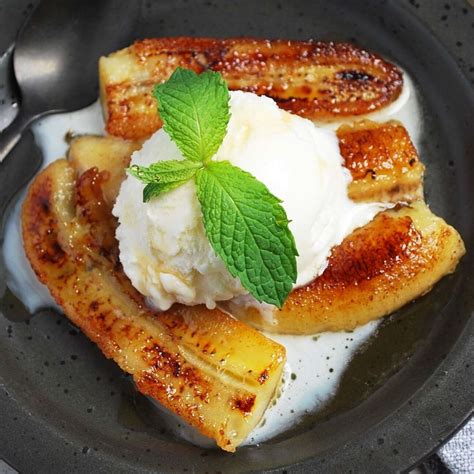 Easy Caramelized Bananas With Maple Syrup Amees Savory Dish