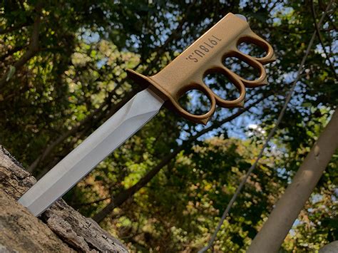 Trench Knife A Traditional Brass Knuckle Knife Sharp Import
