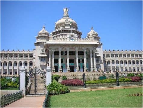 India Luxury Car Bangalore City Of Gardens