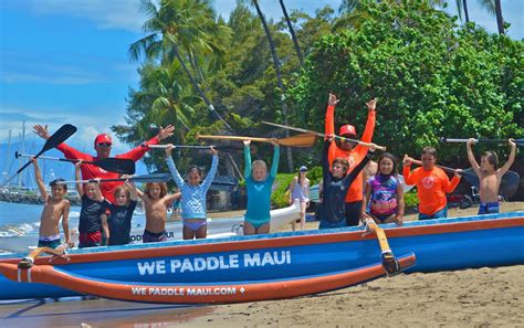 Paddle Hawaiian Outrigger Canoe And Enjoy View Of Ocean Travel2change