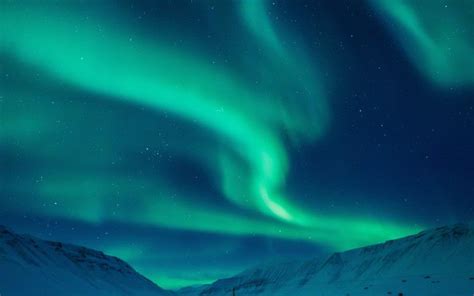 This New Tour Is Dedicated To Seeing The Northern Lights 247 — Condé
