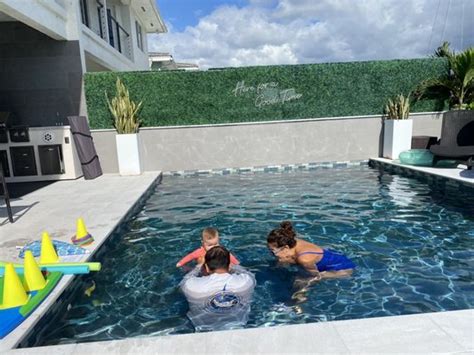 Sunsational Swim School Updated May 2024 20 Photos And 10 Reviews Fort Lauderdale Florida