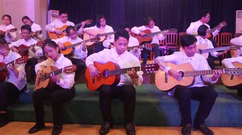 Berea Guitar Ensemble Ibong Sawi Youtube