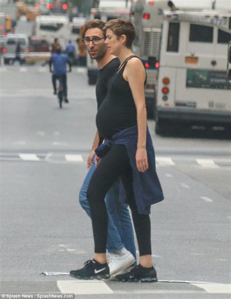 Pregnant Agyness Deyn Joins Husband Joel McAndrew For Stroll In NYC Daily Mail Online