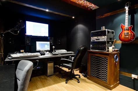 Vibe-recording-studio.jpg (2000×1331) | Simple house, Recording studio ...