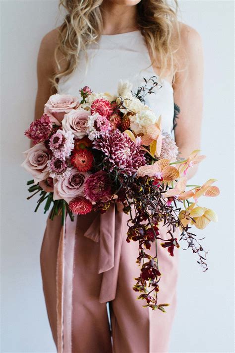 Luxe Coastal Shoot In A Dramatic Colour Palette Fall Wedding Flowers Bridal Flowers Wedding