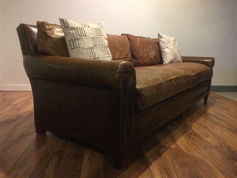 Schönes braunes büffelledersofa von boconcept. SOLD - Ralph Lauren Home Leather Sofa - Modern to Vintage