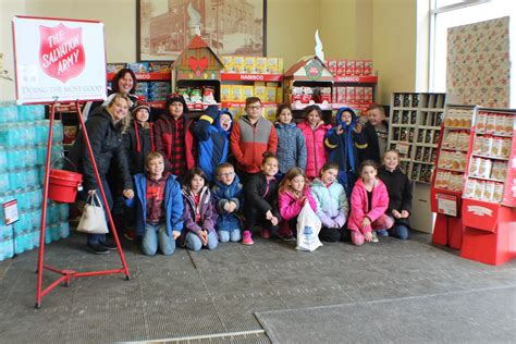 Lanigan Elementary 2nd Graders Help Food Pantry At Catholic Charities