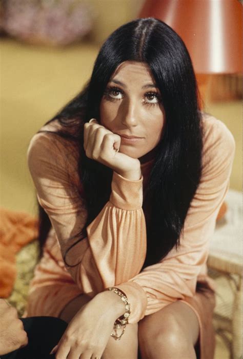 Cher S Most Iconic Fashion Moments Over The Last Decades Cher S