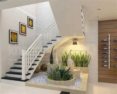 16 Ide Inspiratif Taman Kering Di Bawah Tangga Staircase Design Indoor Garden House Design
