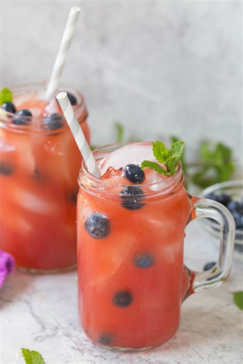 Rum, watermelon, watermelon juice, lime, honey. Watermelon Rum Runner Cocktails | 4th of July Cocktails