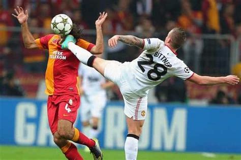 Galatasaray 1 Manchester United 0 Champions League Match Report