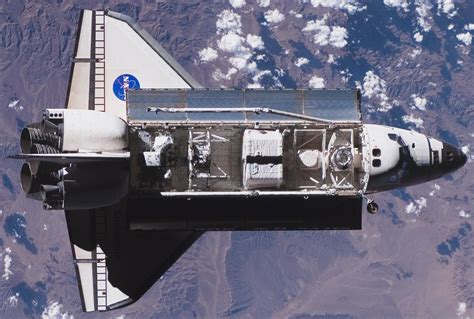 Tdih May 7 1992 The Space Shuttle Endeavour Is Launched On Its First