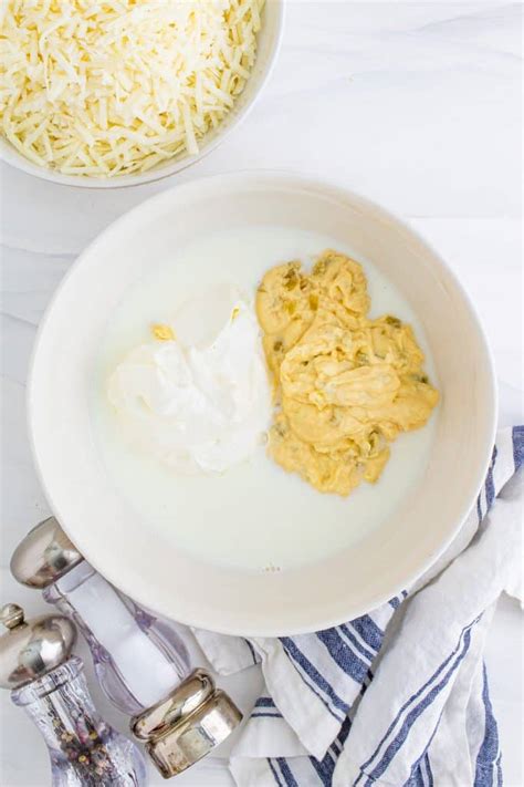 Jun 03, 2021 · pork chop hash brown casserole is a one pan meal. PORK CHOP HASH BROWN CASSEROLE | The Country Cook