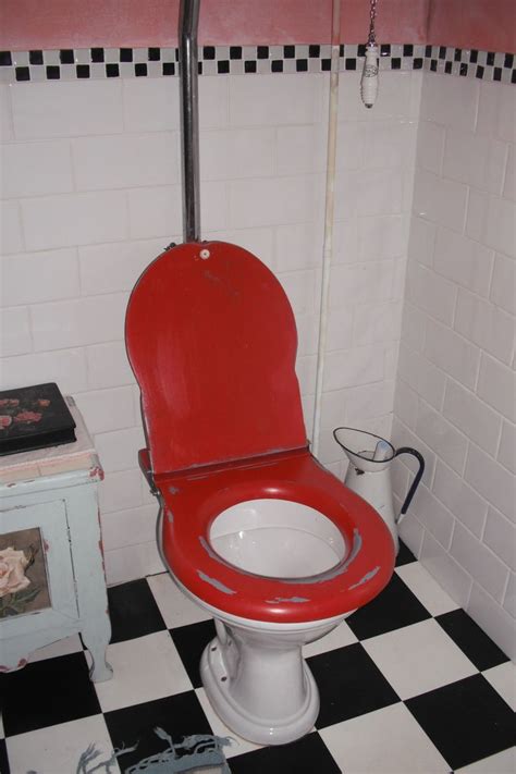 Best 104 Antique Toilets Images On Pinterest Home Decor