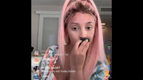 Doja Cat Being Natural On Instagram Live And Doing Her