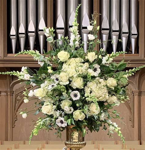 Altar Flowers For Wedding Saint Lukes Parish Darien May 2020