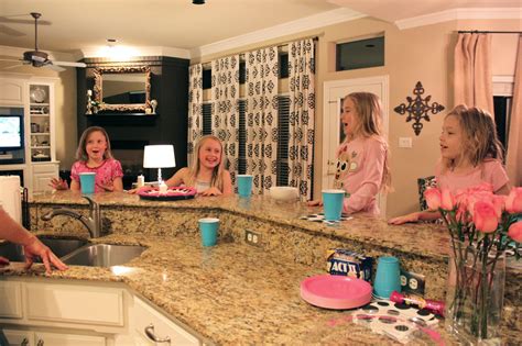 Crafty Texas Girls 4 Tips For Hosting A Slumber Party