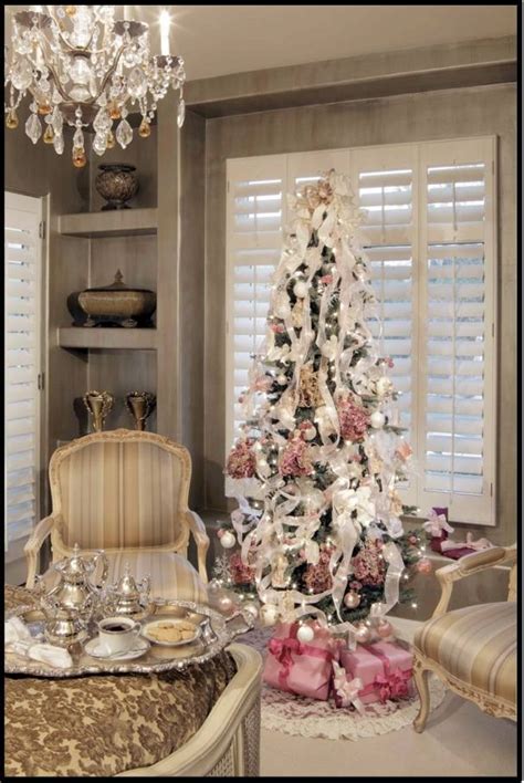 Deck your halls with christmas decorations and feel the holiday cheer all around. How to Decorate a Designer Christmas Tree for Your Luxury ...