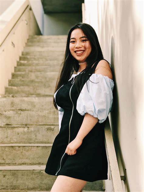 Vivian Nguyen – Medium