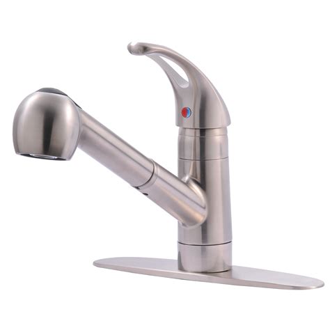 Classic Collection Single Handle Kitchen Faucet With Pull Out Spray