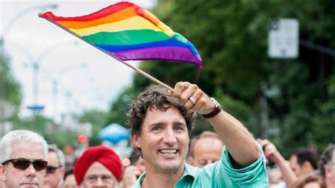 Justin Trudeau 1st Sitting Pm To March In Montreal Pride Parade Cbc News