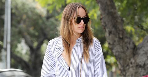 Olivia Wilde Wore The Greatest Sneakers To Pair With Cropped Pants