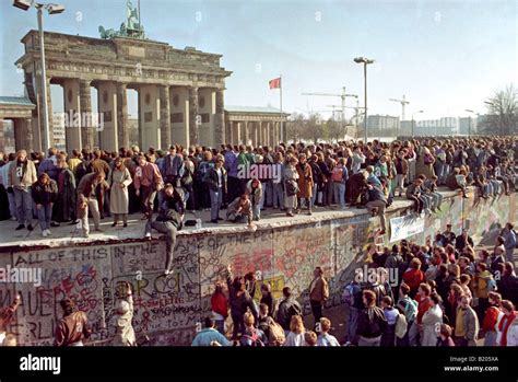 Fall Of The Berlin Wall Timeline