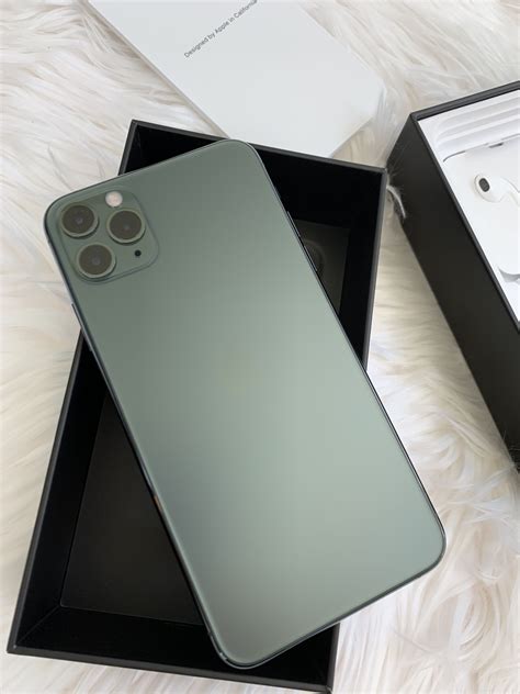 Click to see our best video content. Emerald Green Midnight Green Iphone 11 Pro Max Wallpaper ...