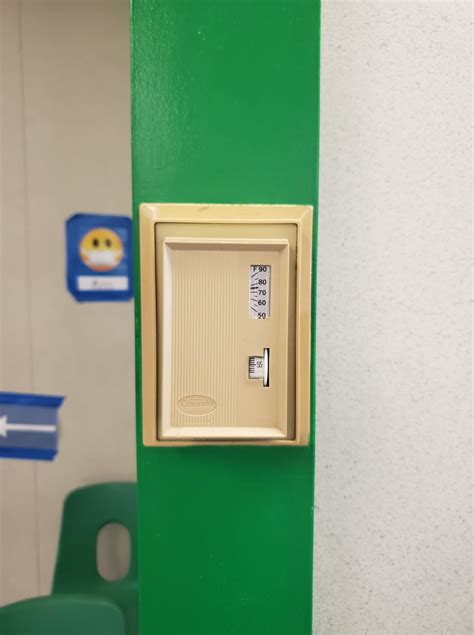 Teachers record temperatures up to 93 degrees at Boston Public Schools